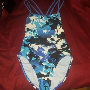 Gorgous blue nike swimsuit